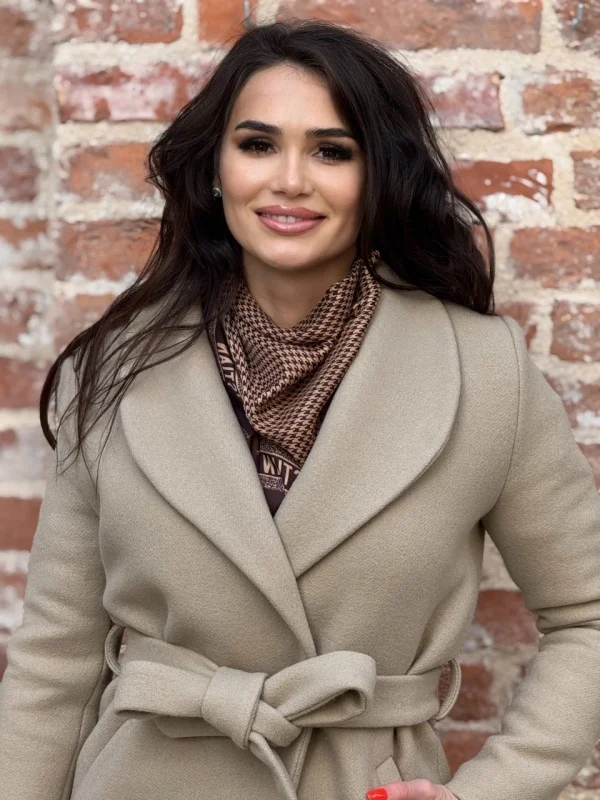 Palton damă Maria din lână – Elegant, Călduros și Premium pentru Iarnă 2 Palton damă Maria din lână – Elegant, Călduros și Premium pentru Iarnă 2