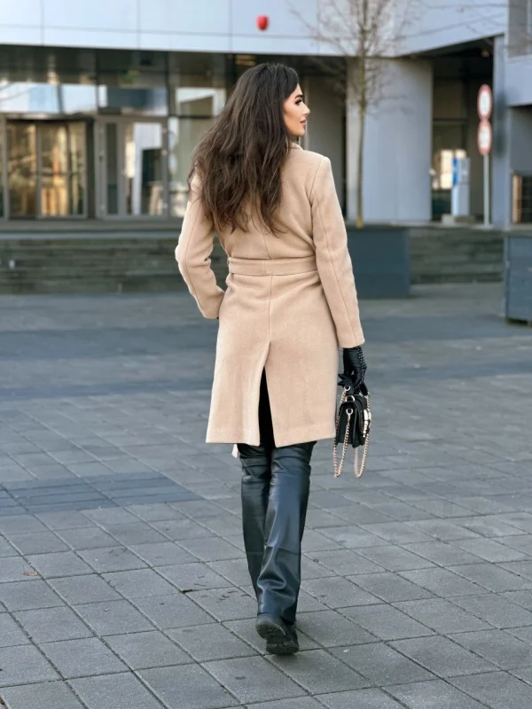 Palton damă din stofă Victoria – Elegant, călduros, lână 80% 3 Palton damă din stofă Victoria – Elegant, călduros, lână 80% 3