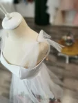 Rochie de cununie cu corset și flori 3D Floris – Rochie elegantă pentru cununie civilă