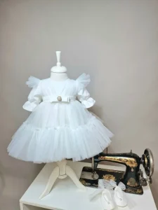 Rochiță Botez Amedeea pentru Fetițe – Elegantă și Delicată din Tulle Fin 4