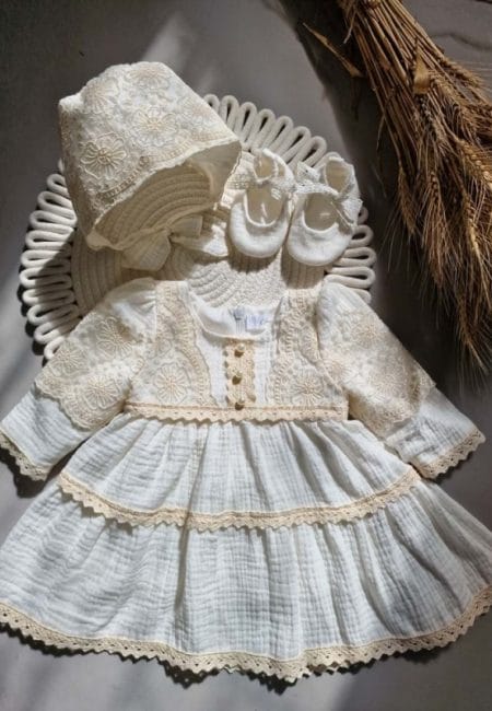 Rochița de botez Coco – Eleganță boemă și confort premium pentru fetițe 2