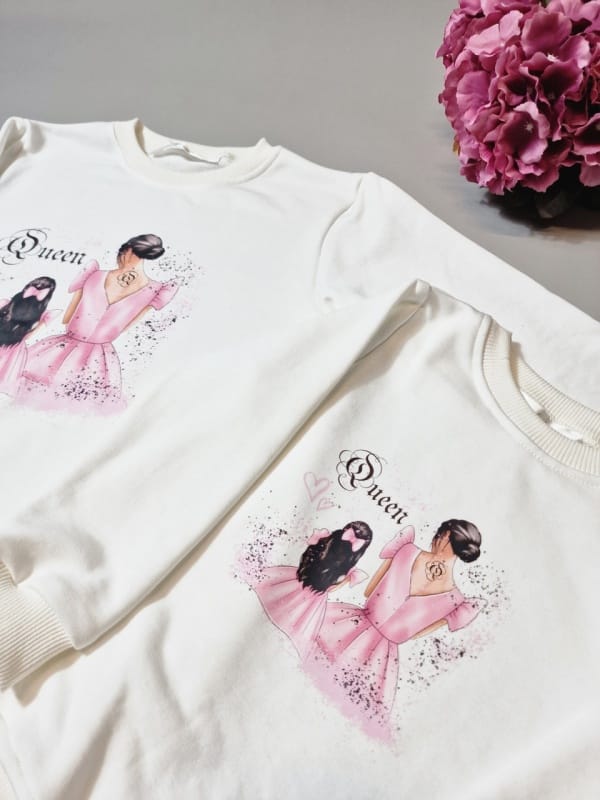 Set bluze mamă fiică Ania din bumbac – Ținute asortate confortabile 2 Set bluze mamă fiică Ania din bumbac – Ținute asortate confortabile 2