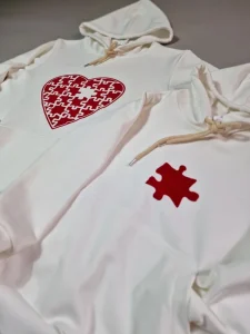 Set hanorace mama fiu fiică Puzzle – Confort și Stil pentru Familie 2