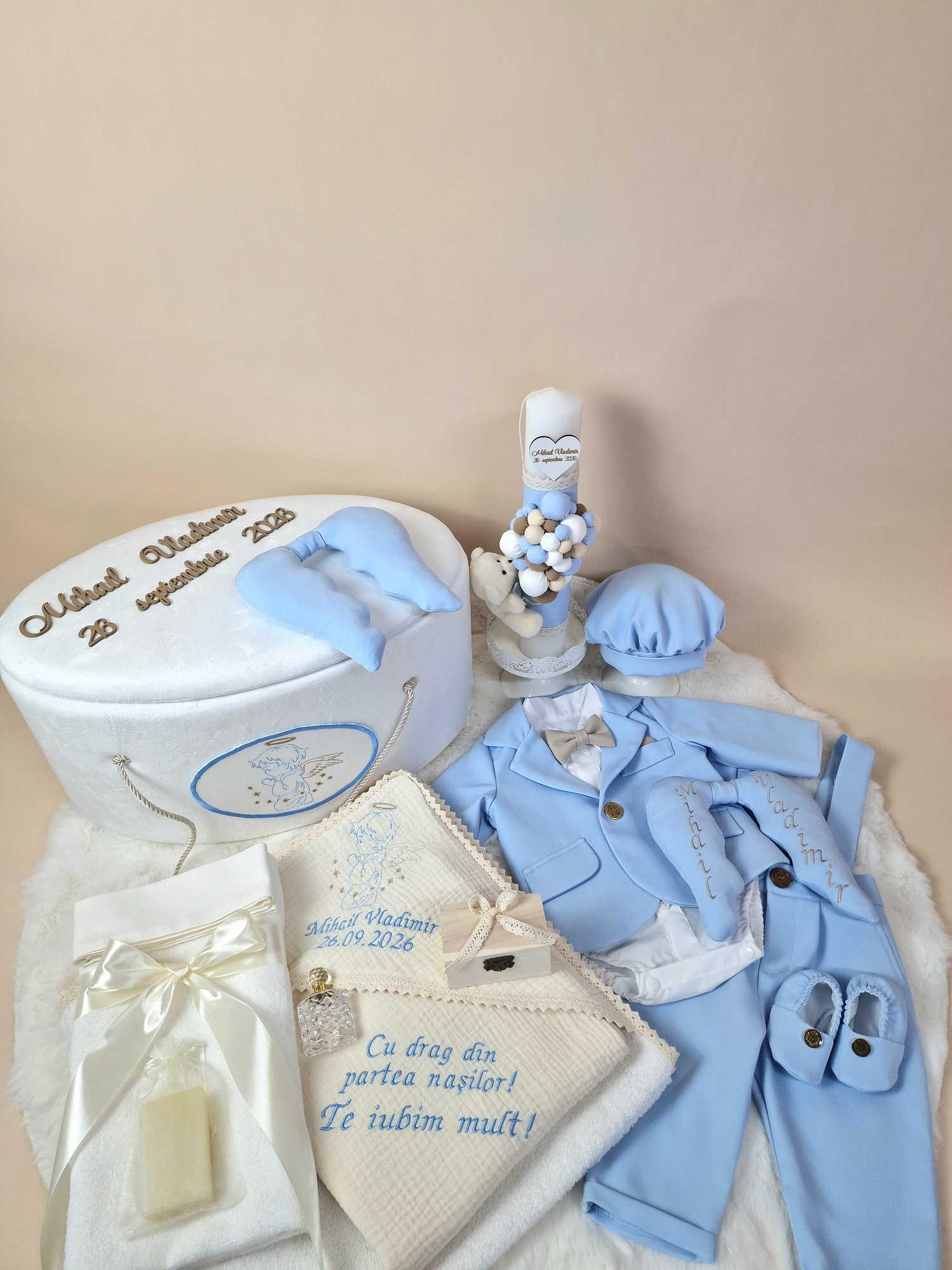 Trusou de botez Mathias personalizat – set complet de 16 piese